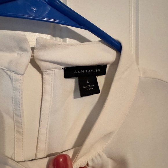 Ann Taylor white Blouse with Sheer Sleeves - Picture 3 of 3